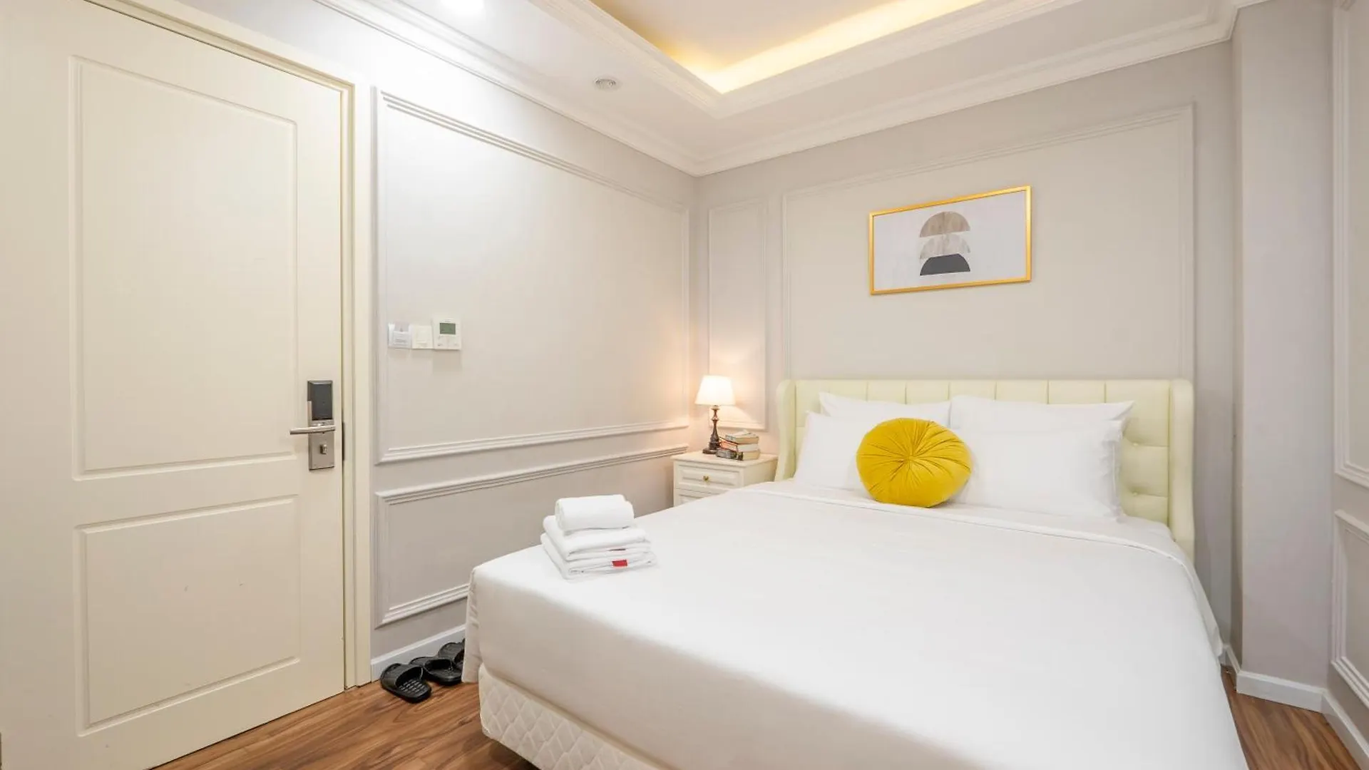 Apartment Level Hotel Sai Gon - By Bay Luxury Ho Chi Minh City